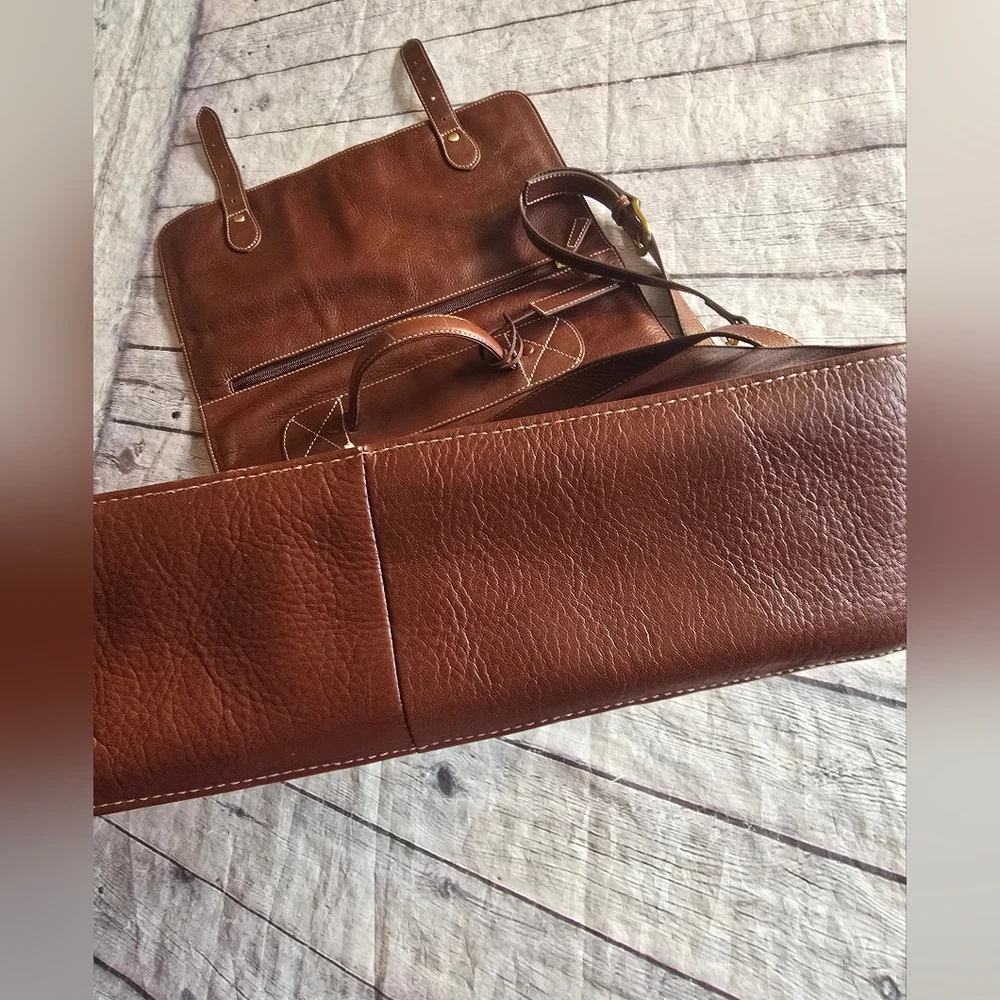 AUSTIN REED BROWN LEATHER CROSBODY LAPTOP/BRIEFCASE MAN MESSENGER BAG